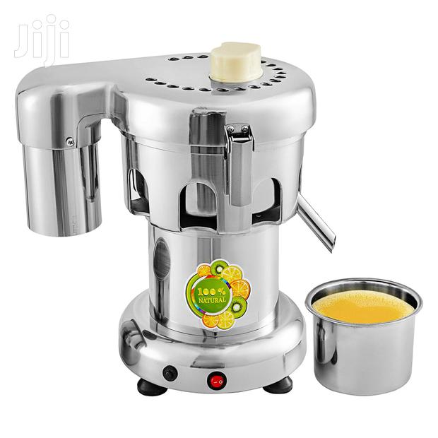 Commercial Juicer - thumbnail 3