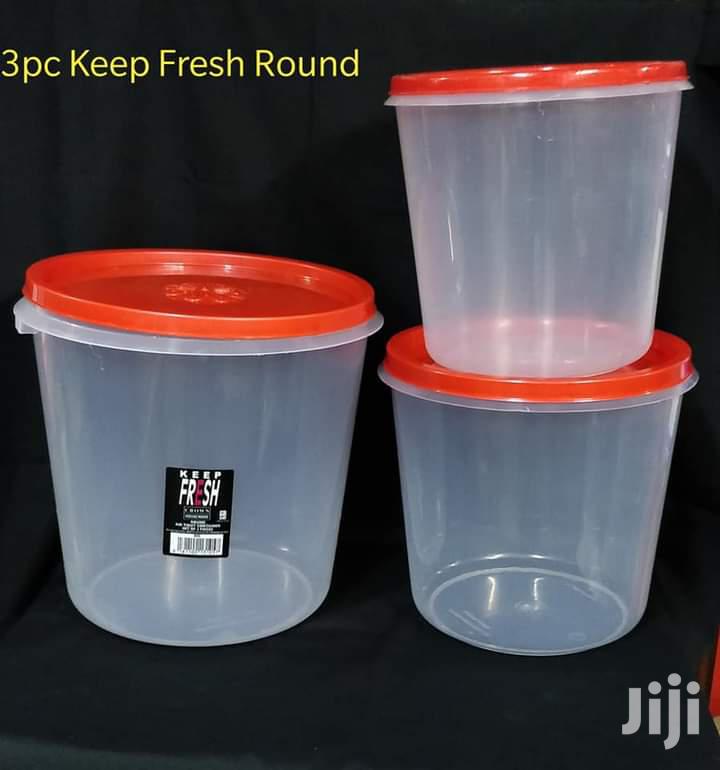 biggest storage tote