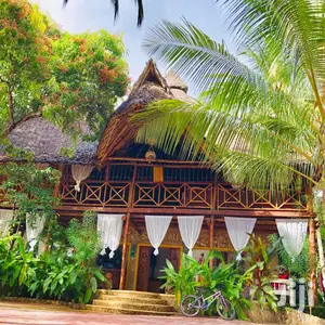 For Sale 2 Acres Land With A 4 Bedrooms Villa Mtwapa