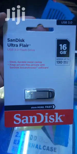 16 Gb Sandisk Ultra Flair USB 3•0 Flash Drive.