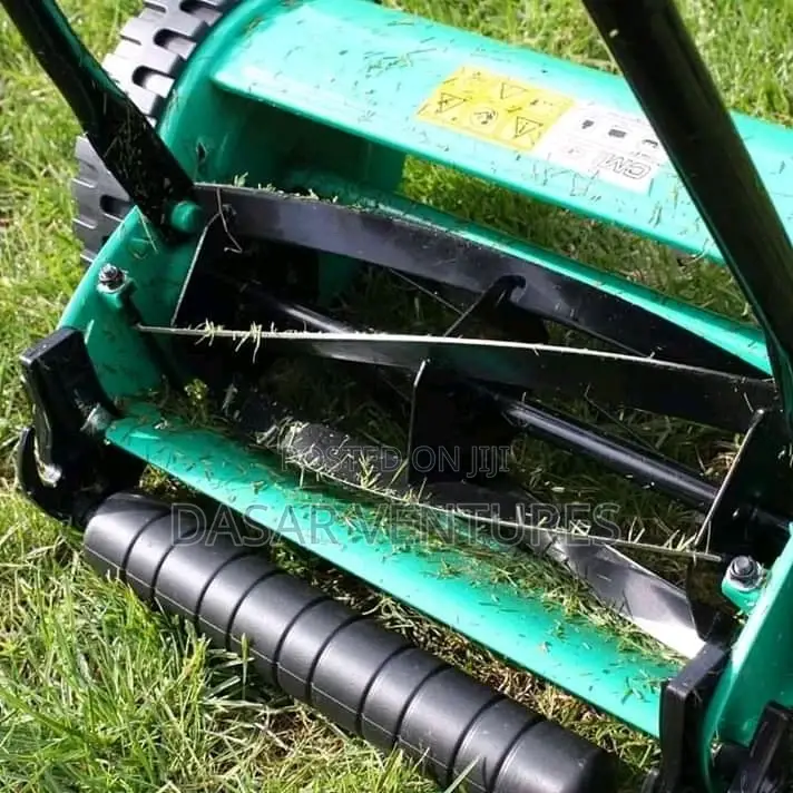 Manual Lawn Mower