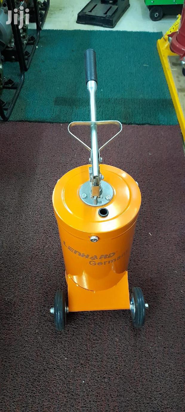 Manual Grease Bucket 5kgs - main view