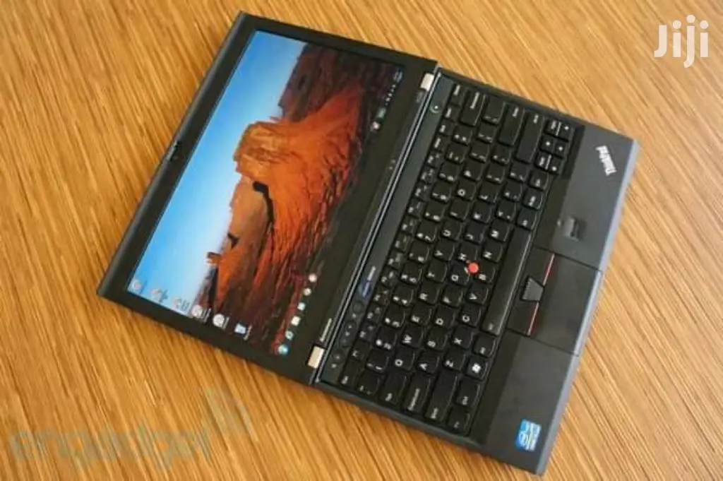Laptop Lenovo ThinkPad X230 4GB Intel Core I5 HDD 320GB