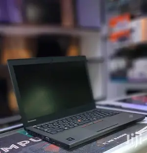 Laptop Lenovo ThinkPad X250 4GB Intel Core I5 HDD 500GB