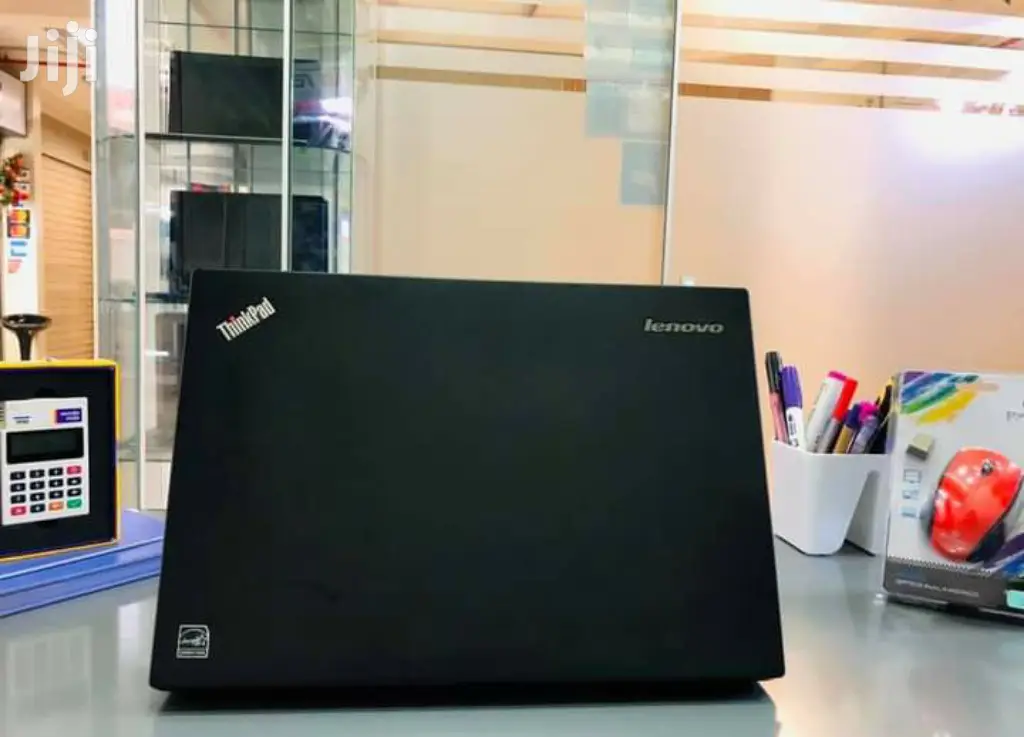 Laptop Lenovo ThinkPad T440s 4GB Intel Core I7 HDD 500GB