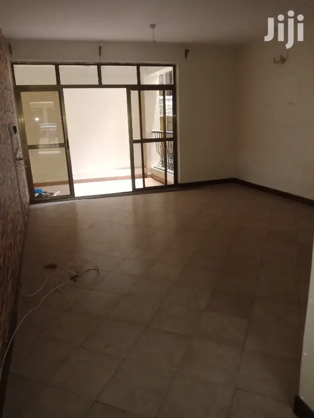 Three Bedrooms Master Ensuit South B at 40,000/=