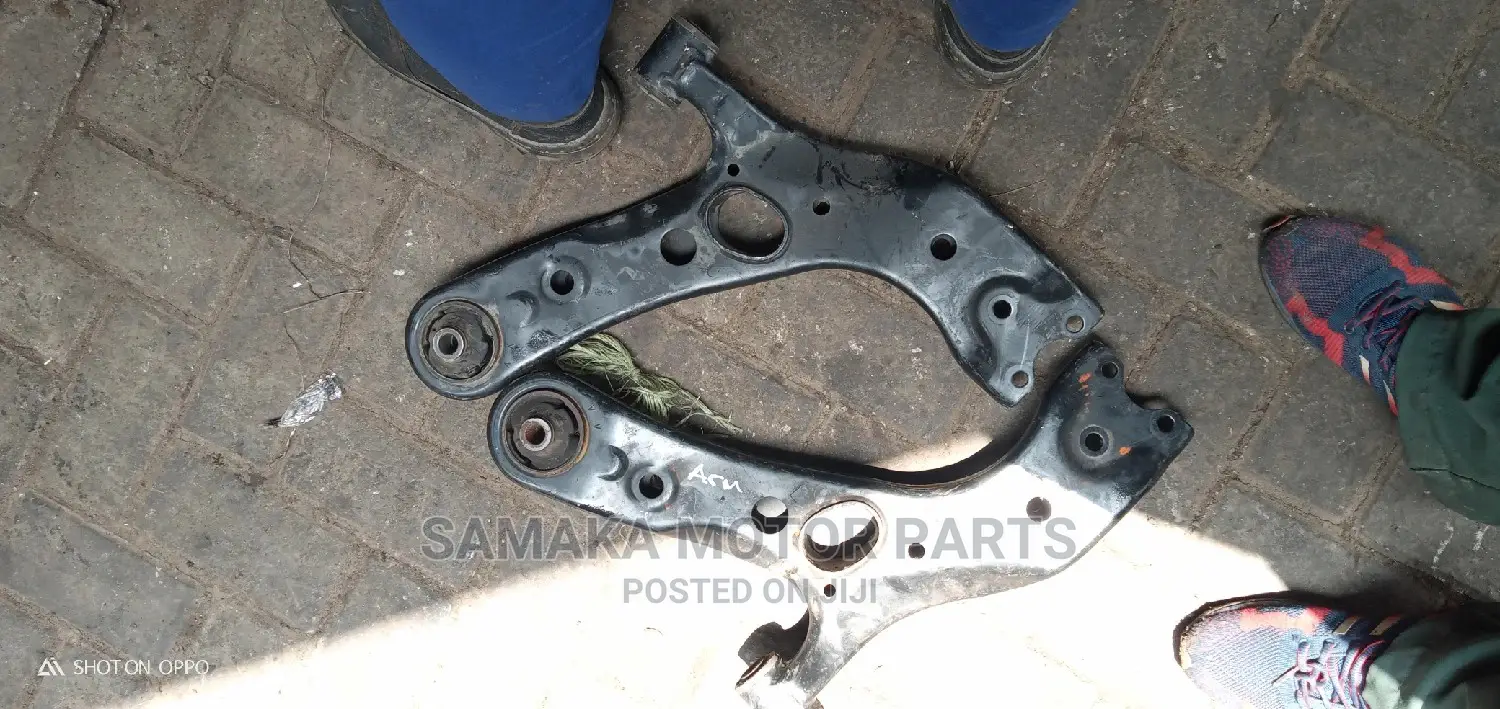 Toyota RAV 4/ Vanguard Arms