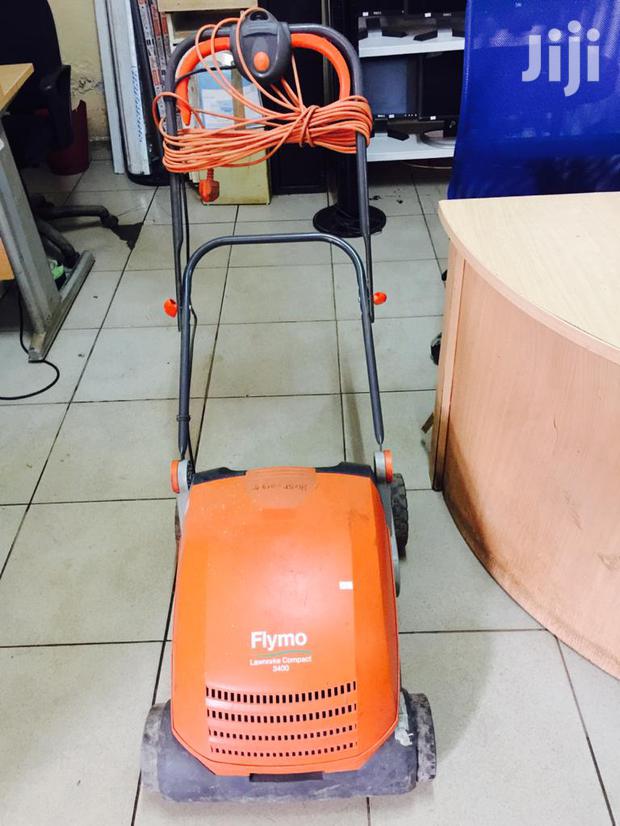 Lawnrake Compact 3400 - Flymo Electric Lawn Rake - main view