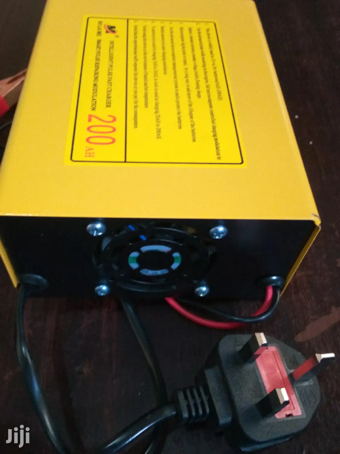 Battery Fast Charger
