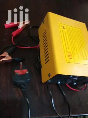 Battery Fast Charger