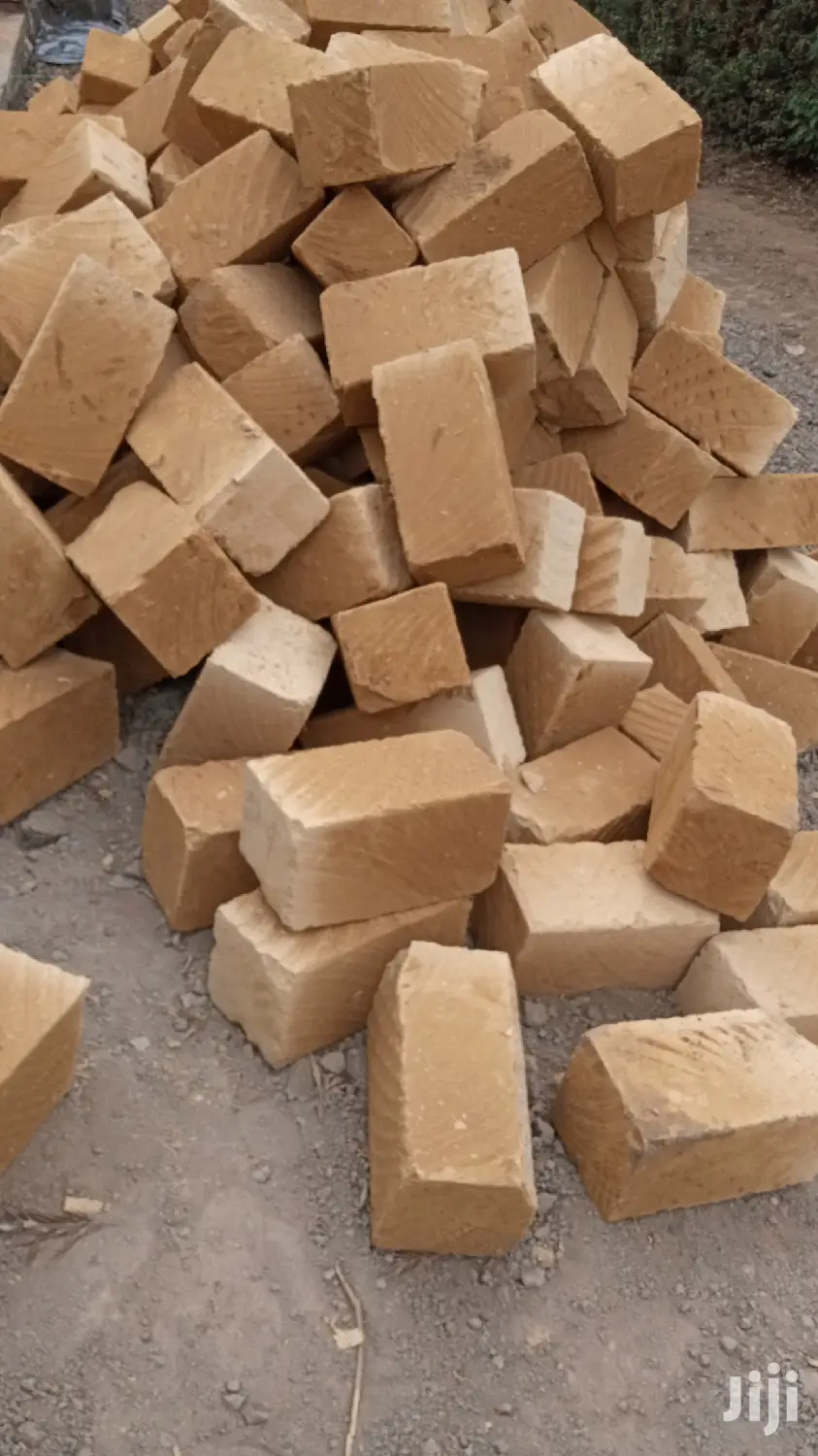 Yellow Stones(Machine Cut)