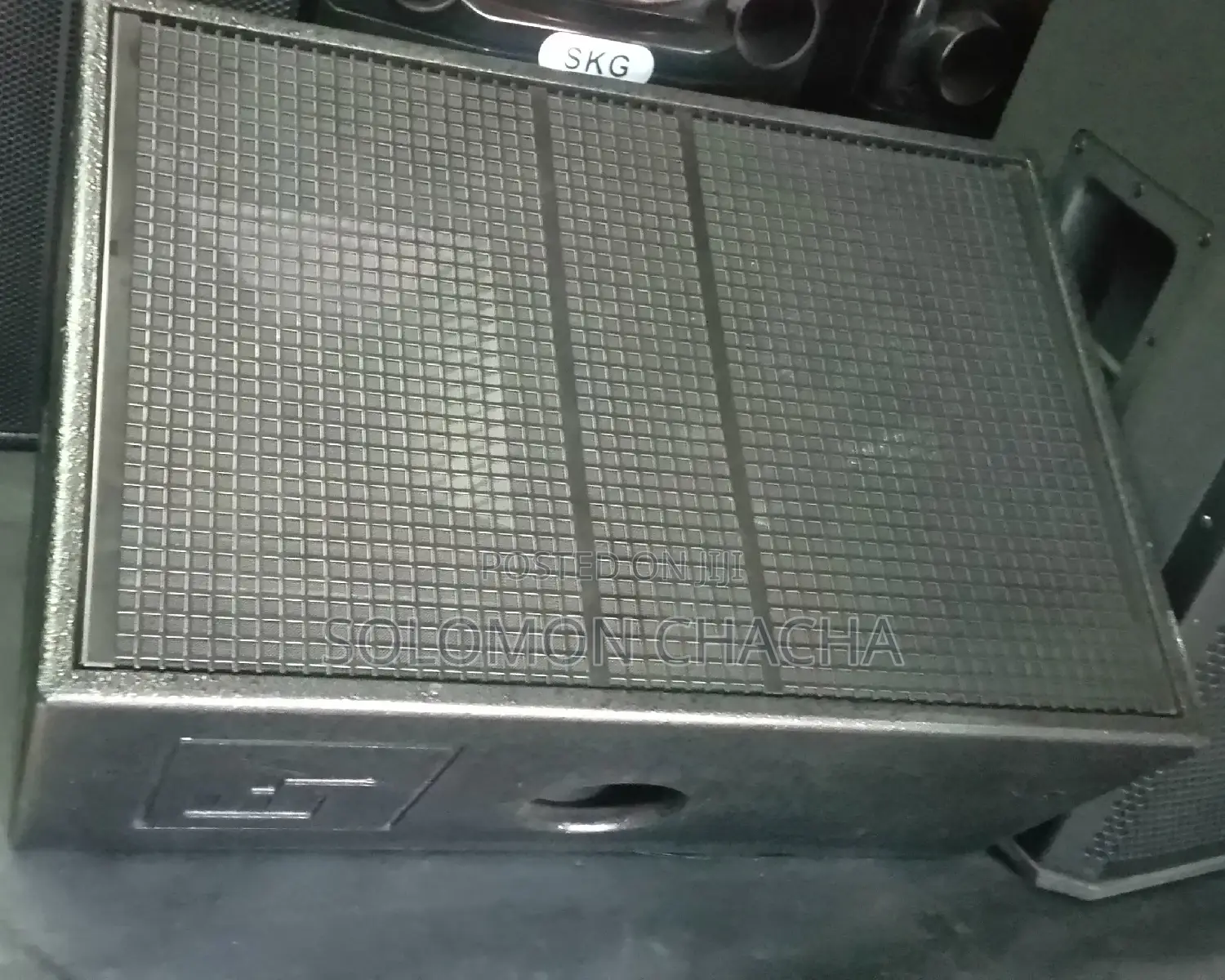 MONITOR SPEAKER 600w/1200w
Subwoofer Loud Speaker System
