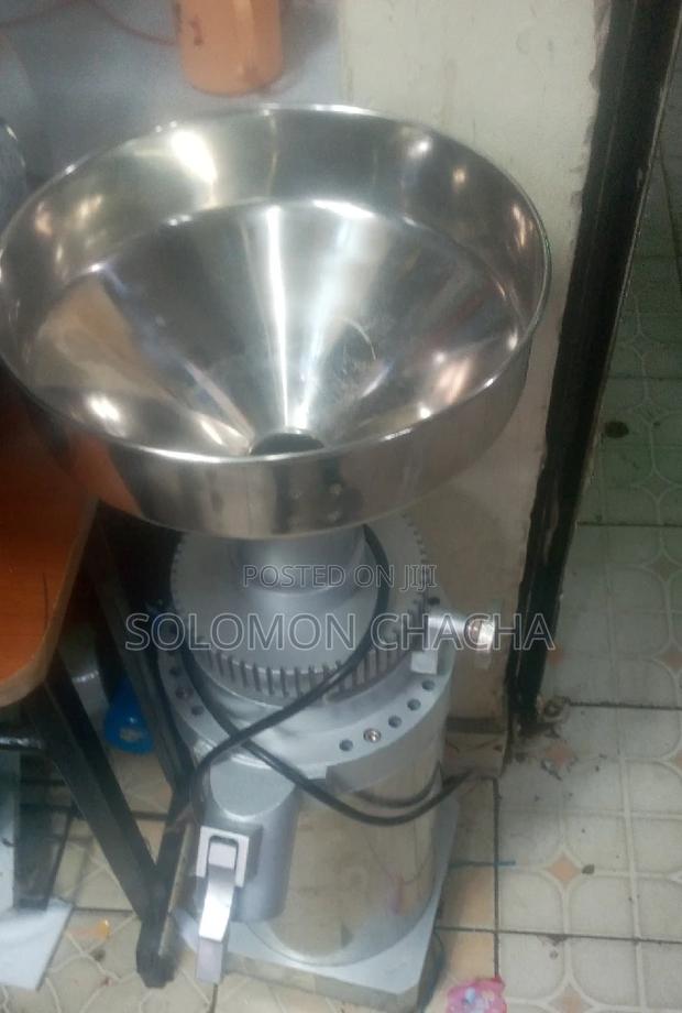 Peanut Sesame Nuts Grinder - main view