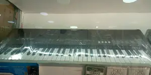 YAMAHA Psr E463 Keyboard