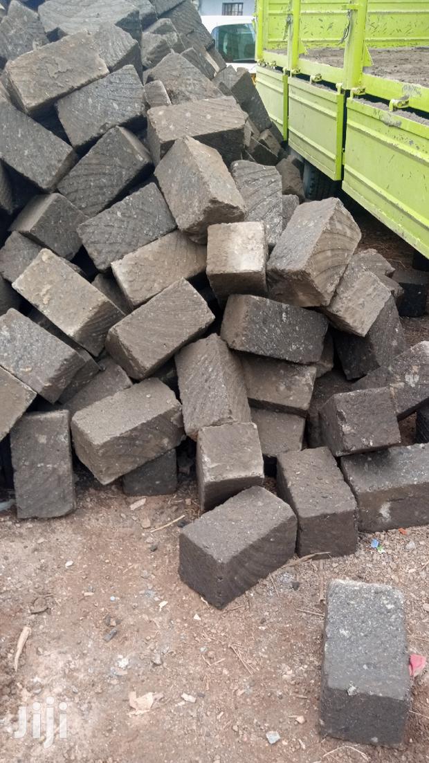 Grade 1,Quality Machine Cut Stones - thumbnail 4