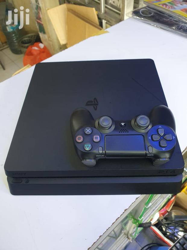 Ps4 500GB Slim - main view