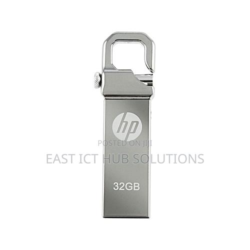 Flash Drives HP/Toshiba Metallic 32GB