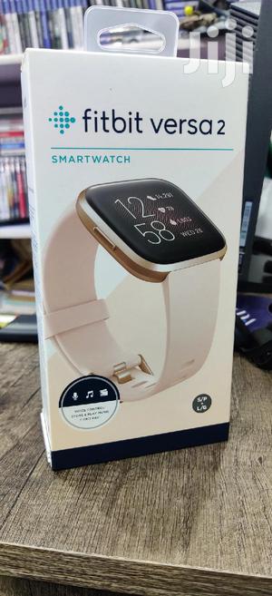 Fitbit Versa 2 - thumbnail 2
