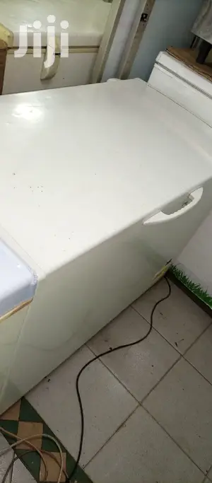 Deep Freezer Medium Size