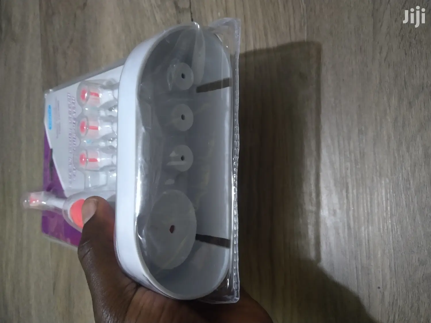 Electric Toothbrush