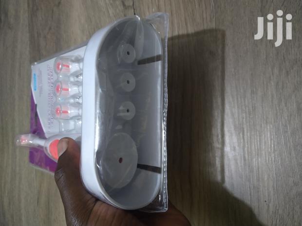 Electric Toothbrush - thumbnail 3