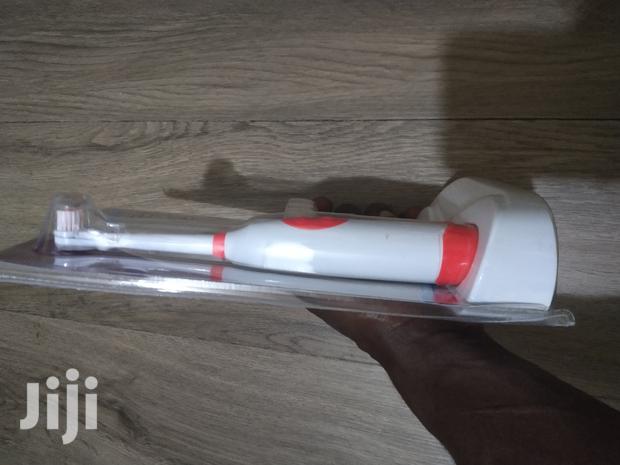 Electric Toothbrush - thumbnail 10