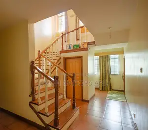 House for Sale in Ridgeways