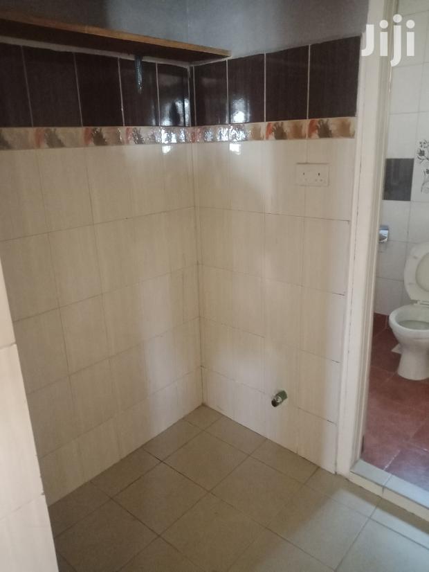 Three Bedrooms Master Ensuit Masionate - thumbnail 4