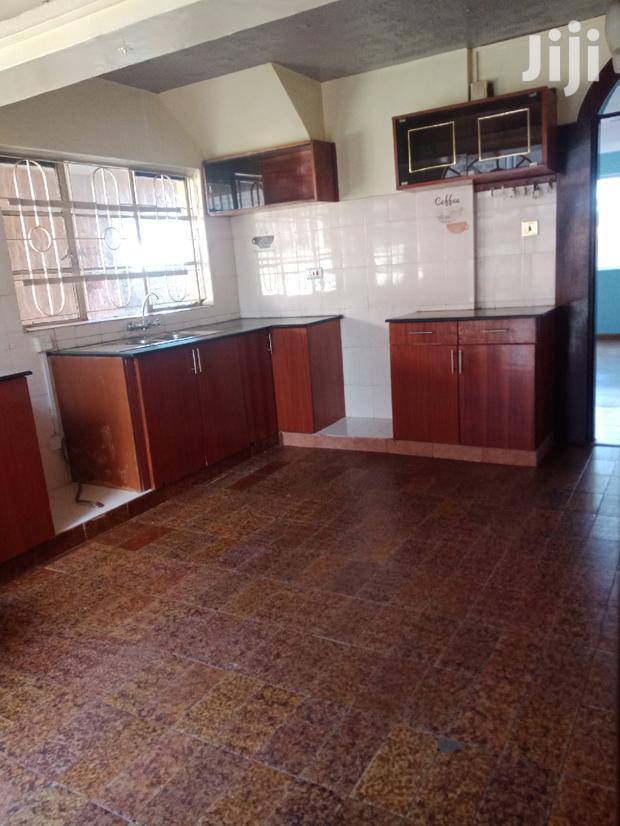 Three Bedrooms Master Ensuit Masionate - thumbnail 8