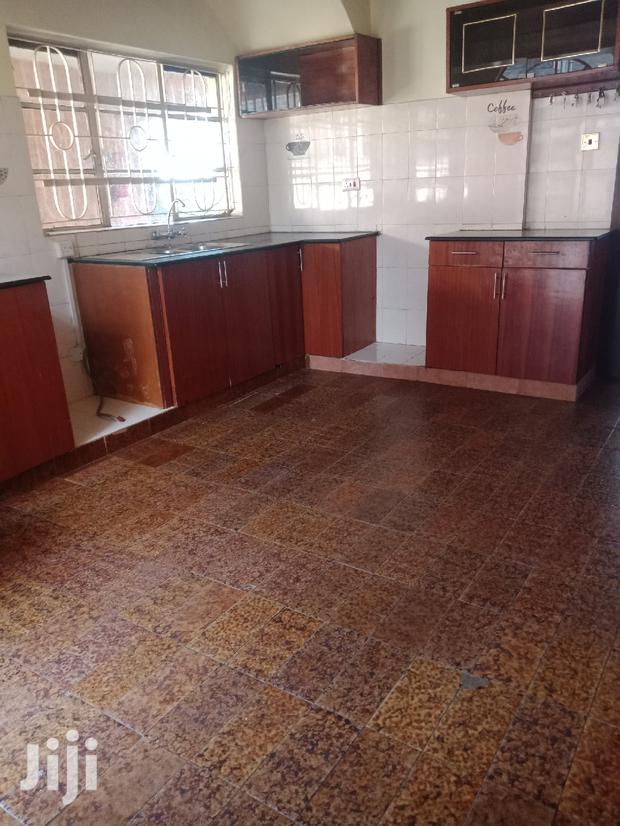 Three Bedrooms Master Ensuit Masionate - main view