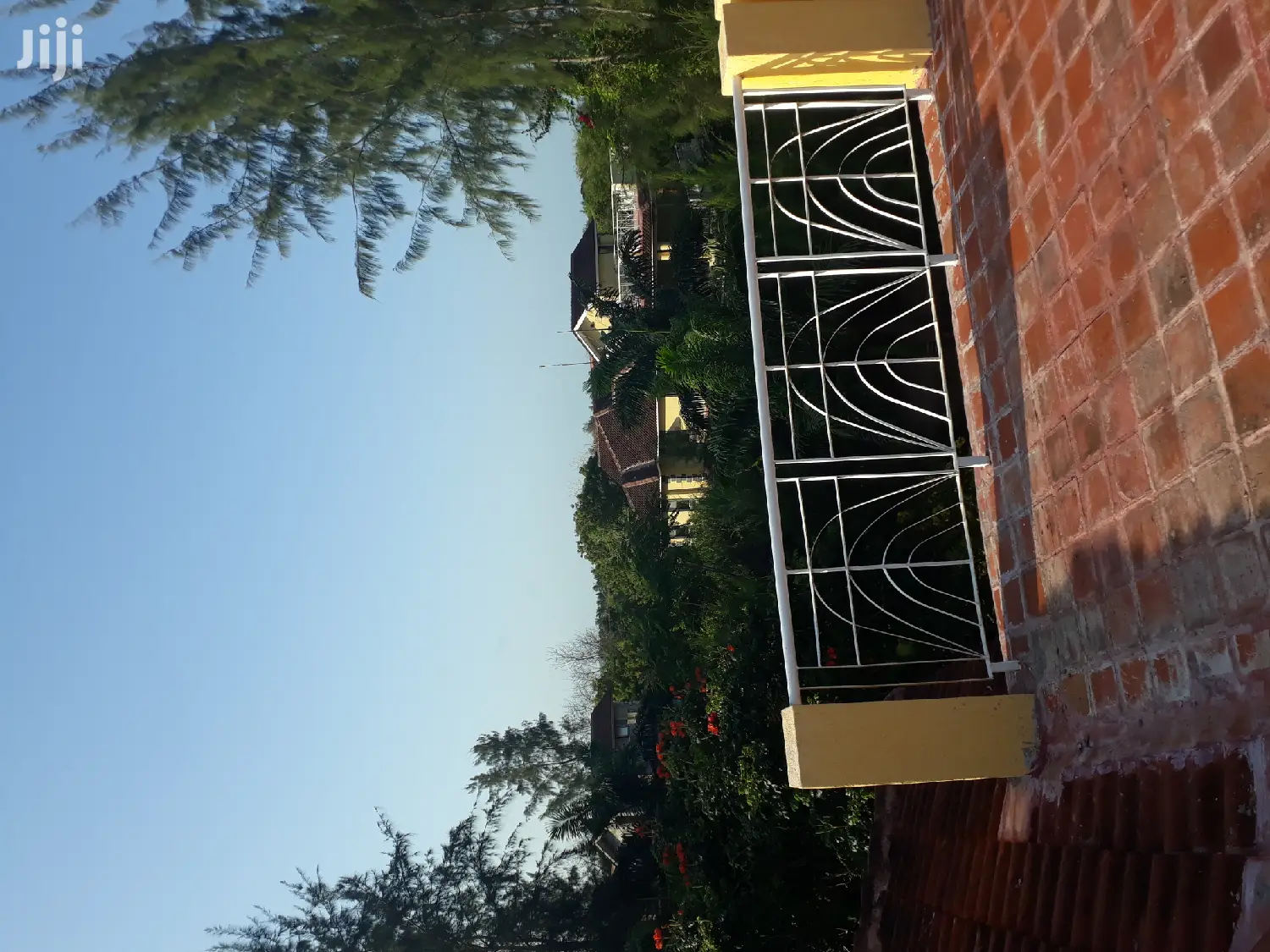 For Sale 4 Bedrooms Mansion Vipingo