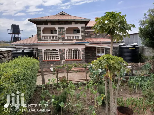 5bdrm Mansion in Nakuru Town East for sale
