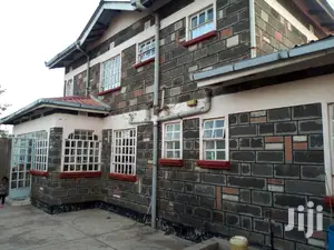 5bdrm Mansion in Nakuru Town East for sale