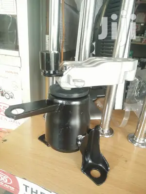 Mazda Demio Right Engine Mount