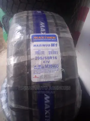 205/50 R 16 Maxtrek Tyres
