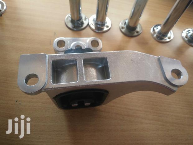 Honda Stream Front Left Engine Mount