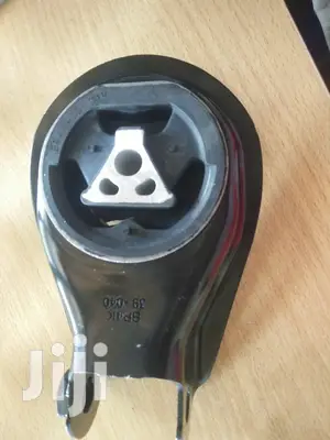 Mazda Premacy Rear Engine Mount