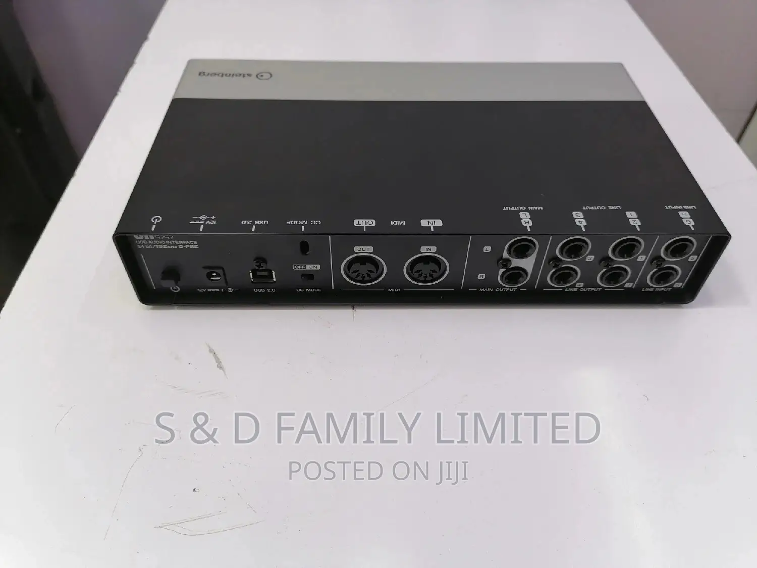 Steinberg UR44