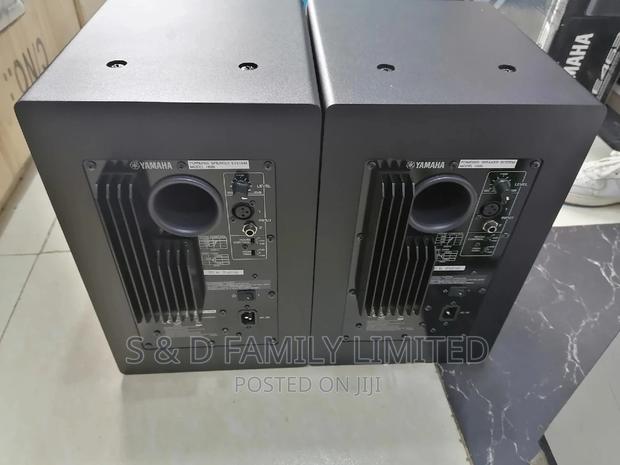 Yamaha HS8 Studio Monitors - thumbnail 3