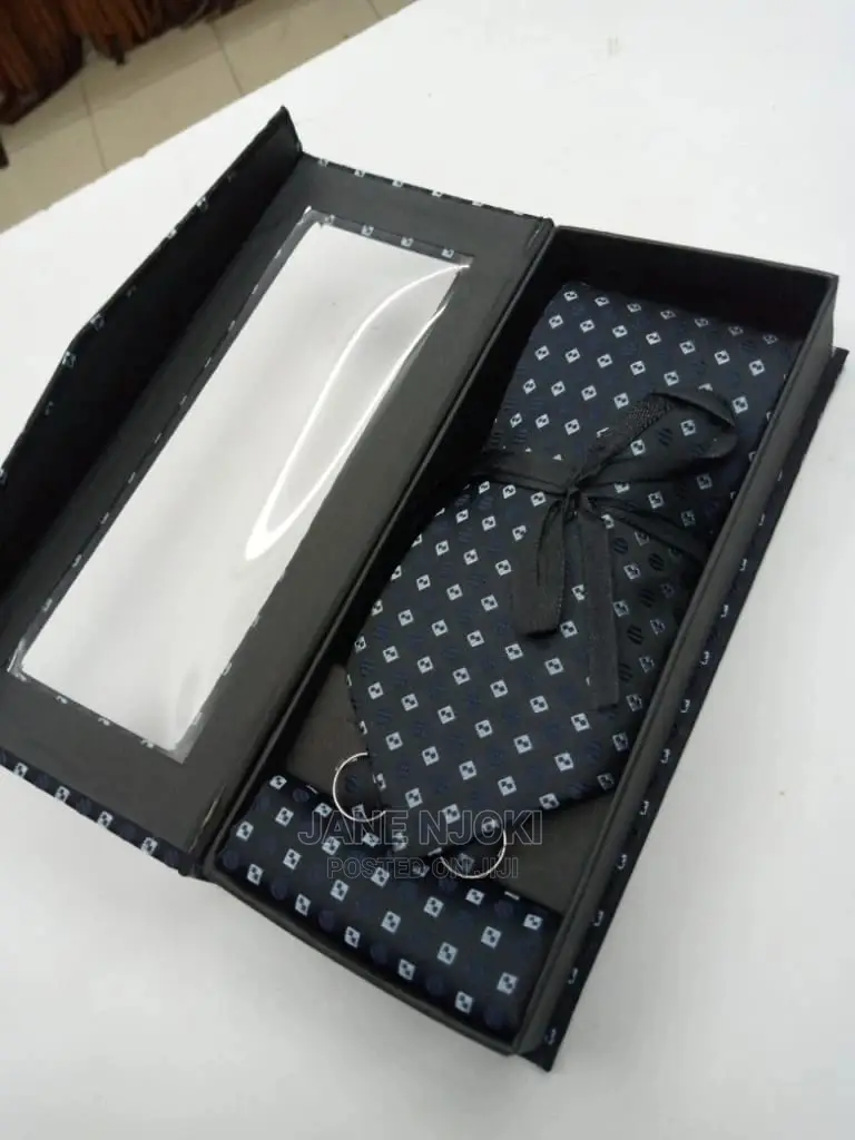 Ties Porker Dot