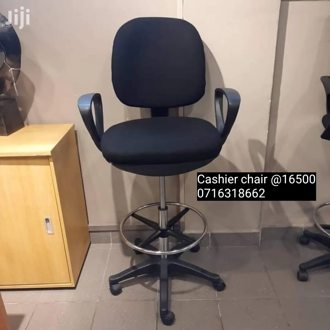 Cashier Chair