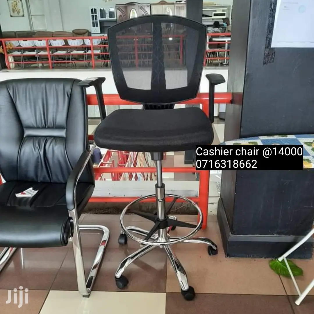 Cashier Chair