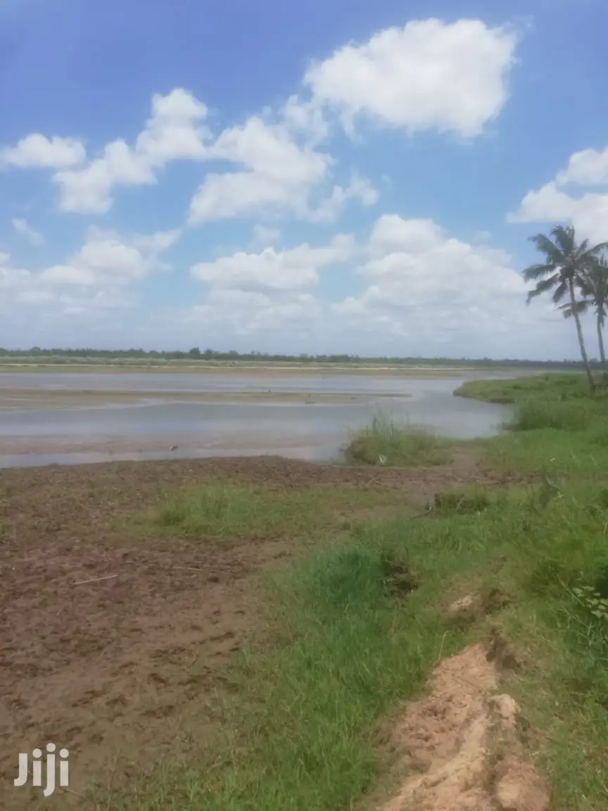 200 Acres Fronting River Malindi