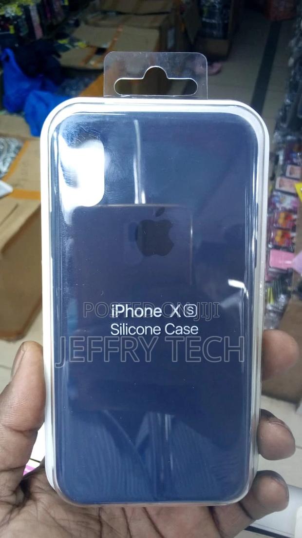 iPhone X Silicone Casing - main view