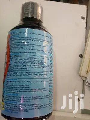 Mos-N-Roach Pesticide 100ec 20ml, 100ml and 1 LITRE