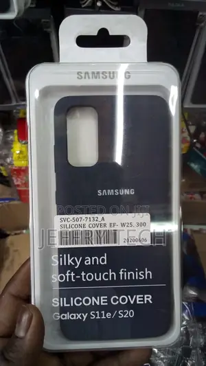 GALAXY S11E Silicone Case