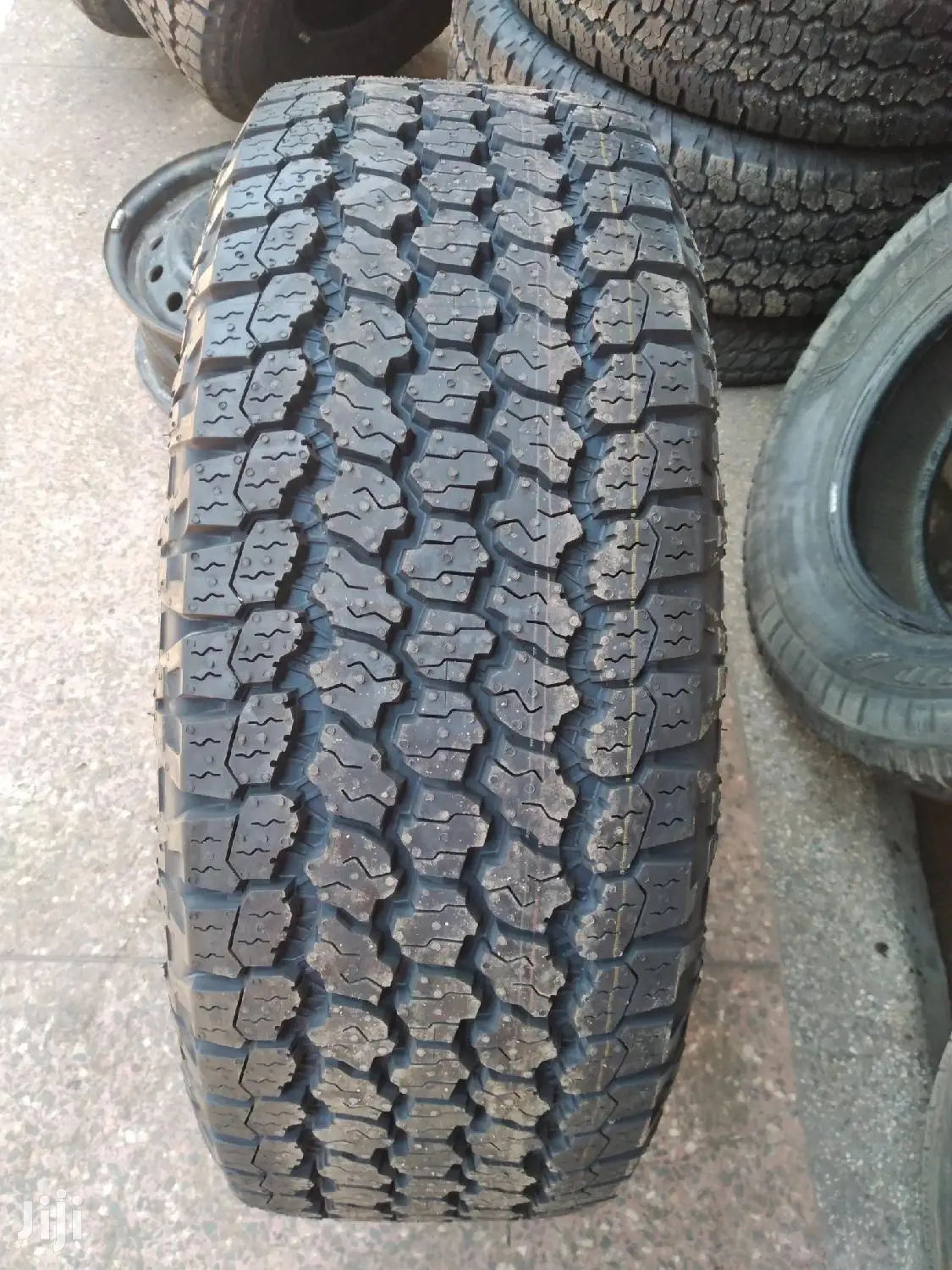 Goodyear Tires 265/70r16 Radial Tubeless.