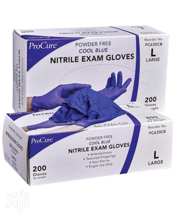 Non Powdered Examination Gloves - thumbnail 2