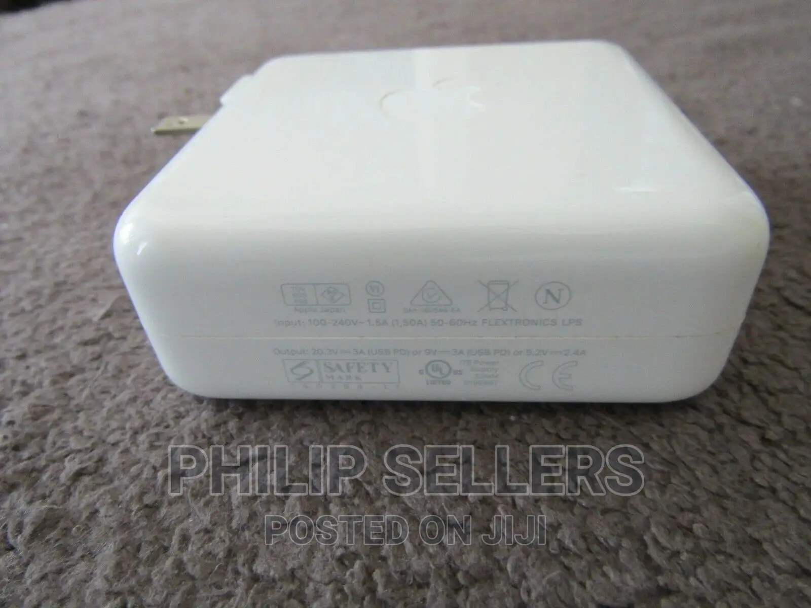 Apple 61W USB-C Power Adapter WITH Cable For Macbook