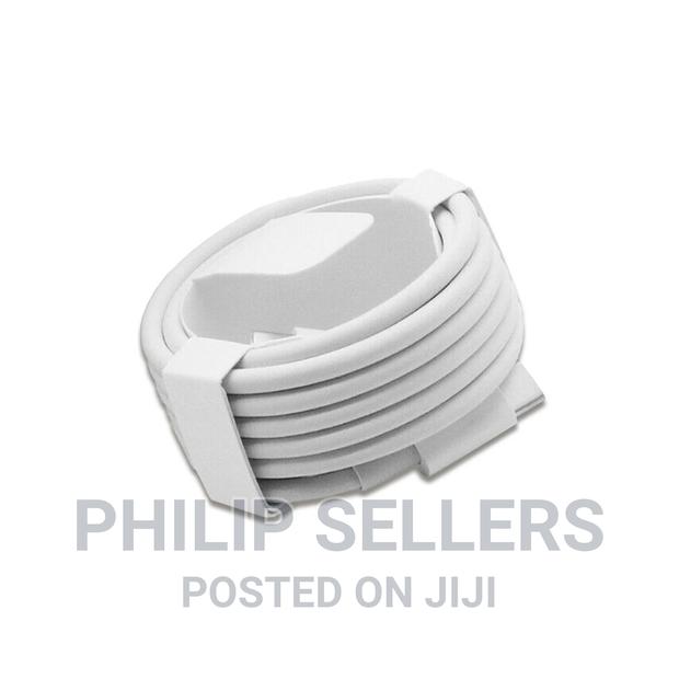 Apple USB-C Charge Cable (2m) - thumbnail 3